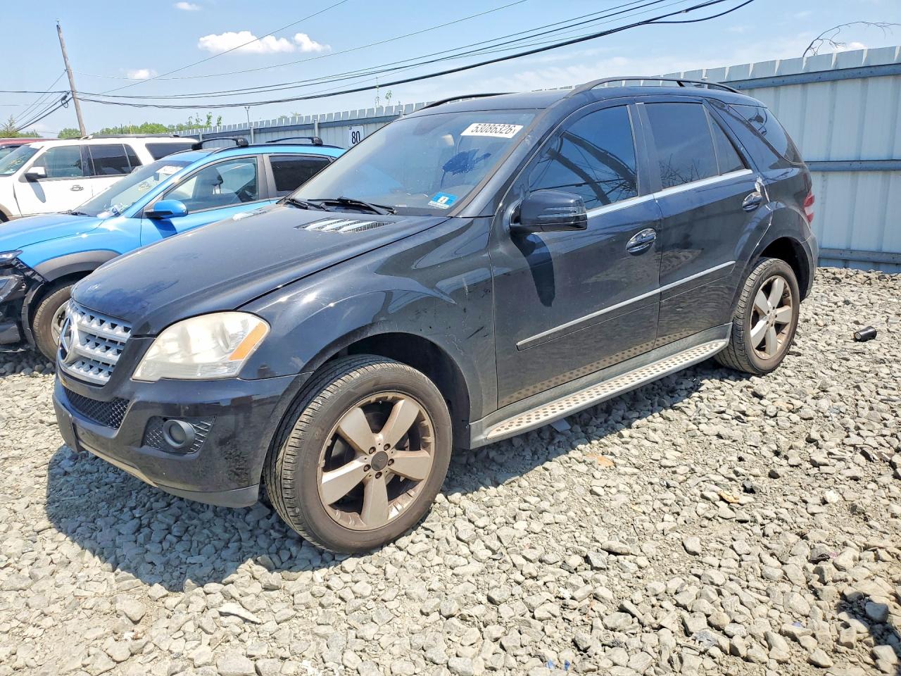 2011 Mercedes-Benz M-class VIN 4JGBB8GB2BA746399 photo 1