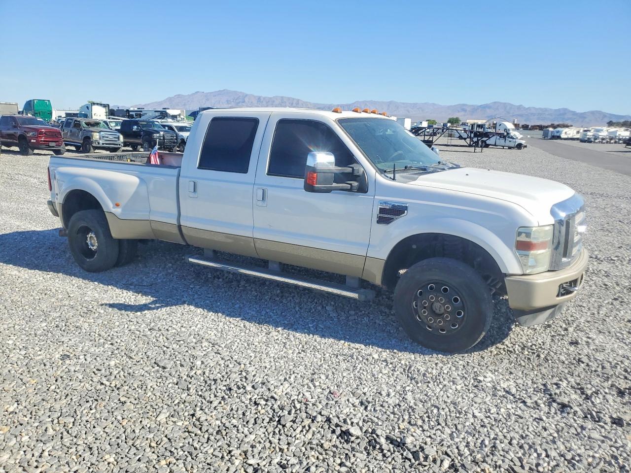 2010 Ford F350 VIN 1FTWW3DR6AEA74112 photo 4
