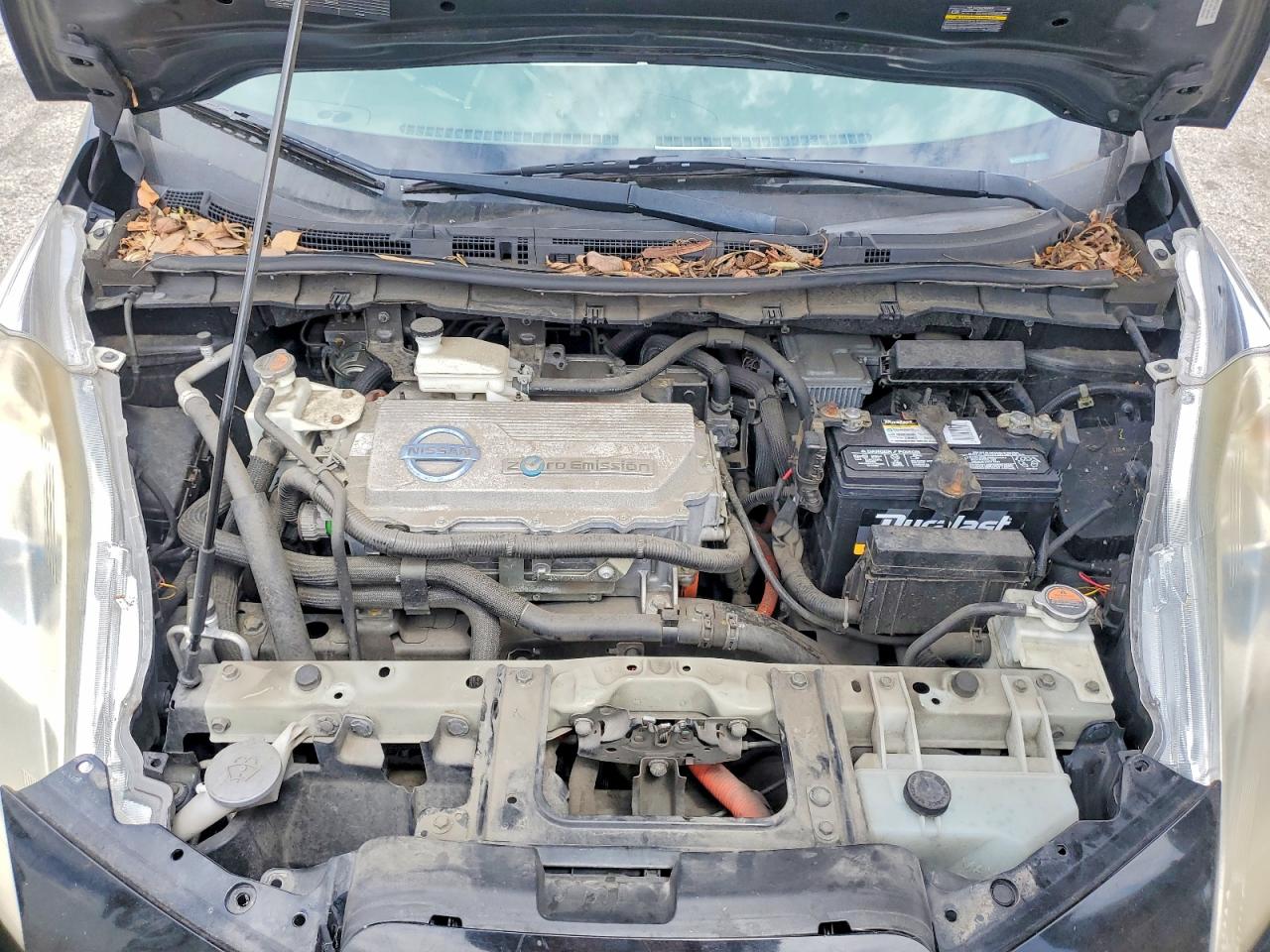 2011 Nissan Leaf VIN JN1AZ0CP5BT005041 photo 11
