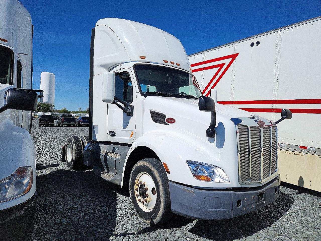 2017 PETERBILT All other VIN 1XPBA48X8HD428982 photo 1