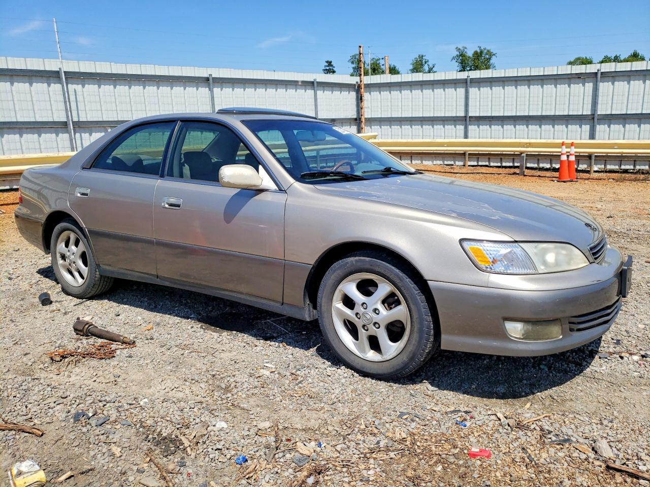 2000 Lexus Es300 VIN JT8BF28G4Y5089797 photo 4