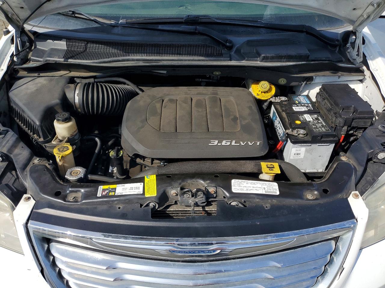 2015 Chrysler Minivan VIN 2C4RC1BG6FR510124 photo 12