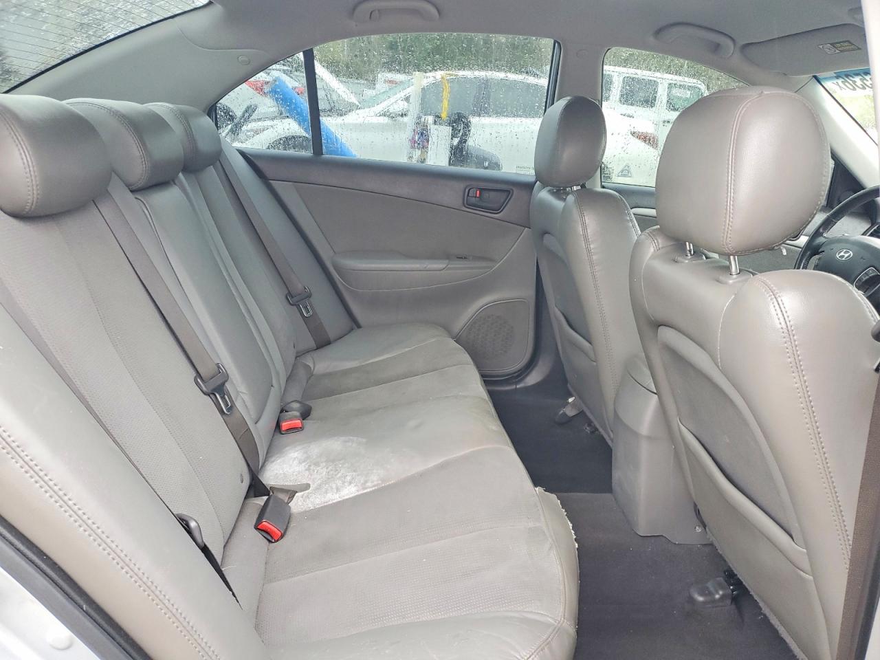 2010 Hyundai Sonata VIN 5NPEU4AF5AH618777 photo 10