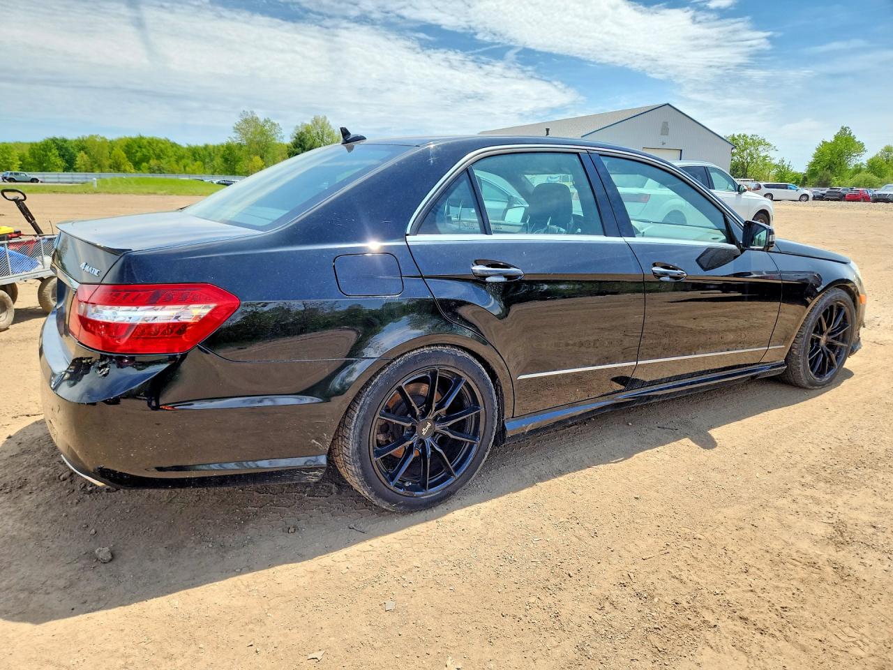 2013 Mercedes-Benz E-class VIN WDDHF8JB3DA756962 photo 3