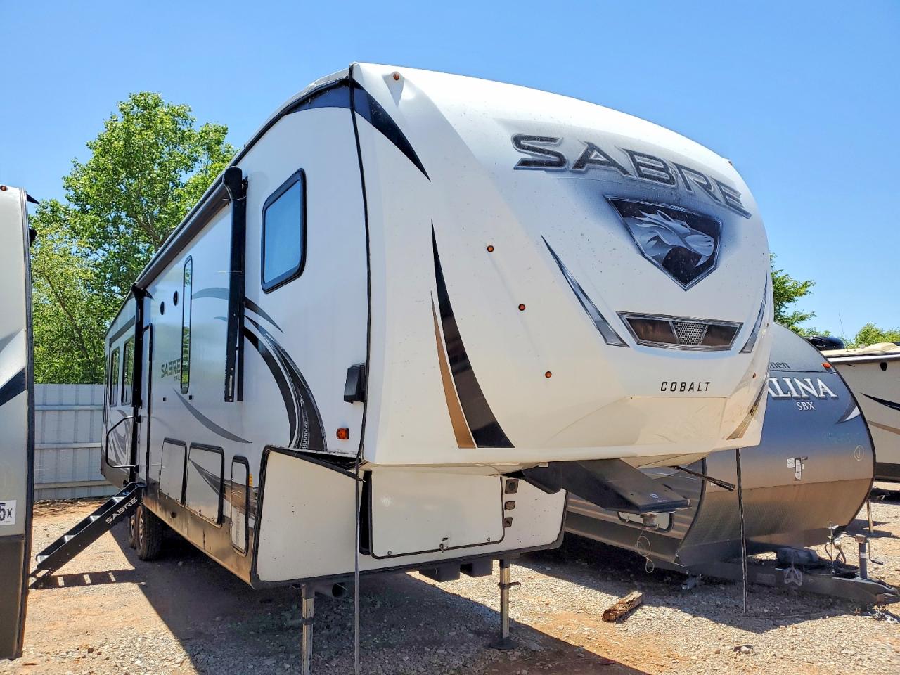 2021 FOREST RIVER SABRE CAMPER VIN 5ZT3SR1BXM6104914 photo 1