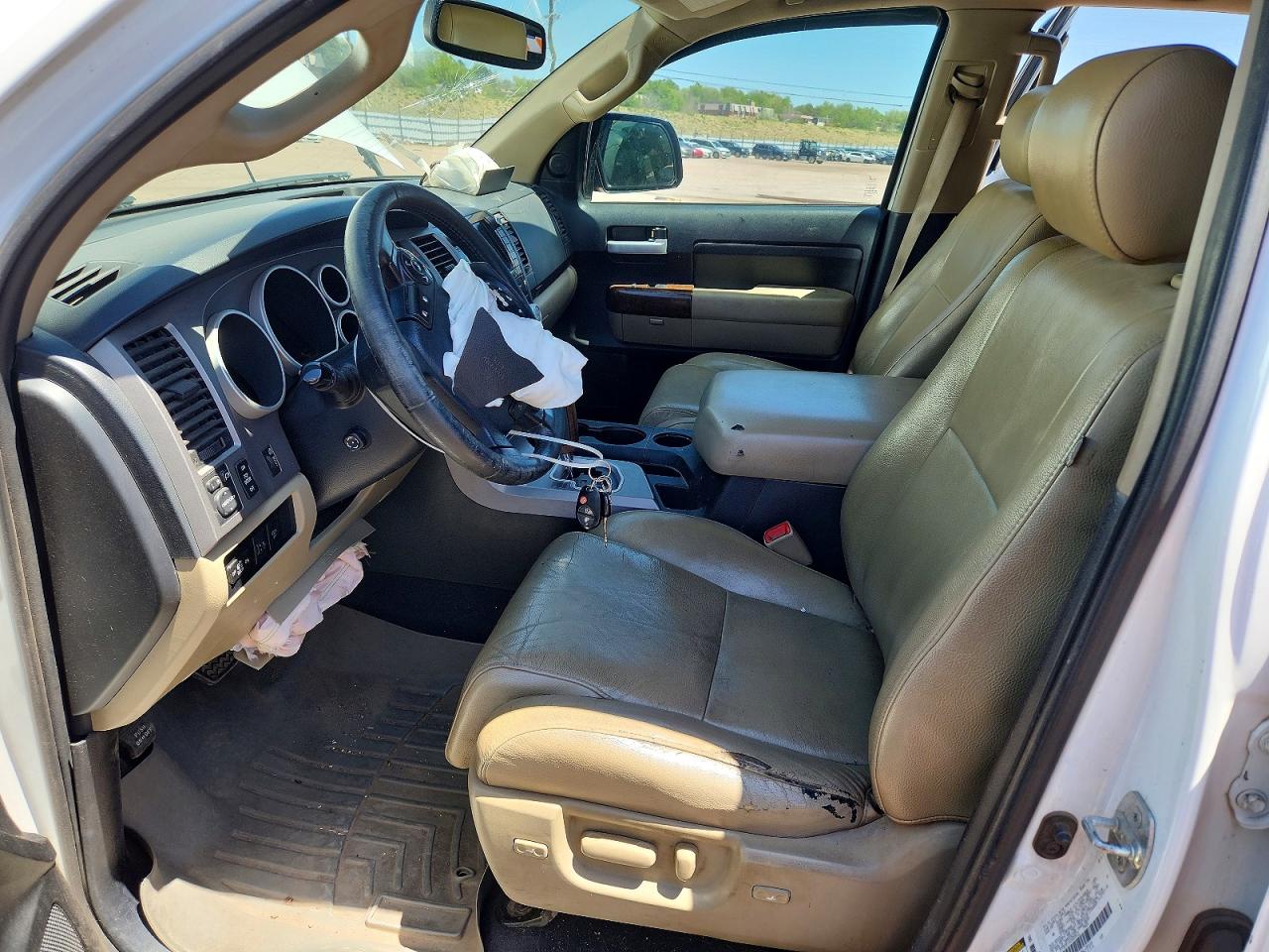 2012 Toyota Tundra VIN 5TFBY5F1XCX253613 photo 7