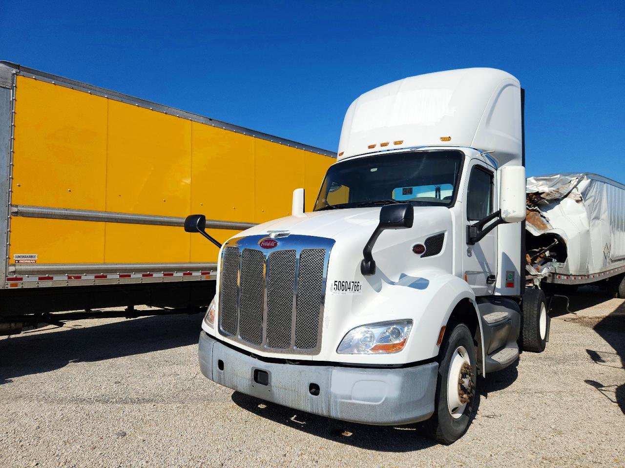 2017 PETERBILT All other VIN 1XPBA48X5HD409516 photo 2