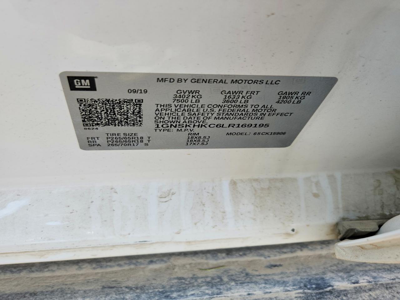 2020 Chevrolet Suburban VIN 1GNSKHKC6LR169195 photo 12