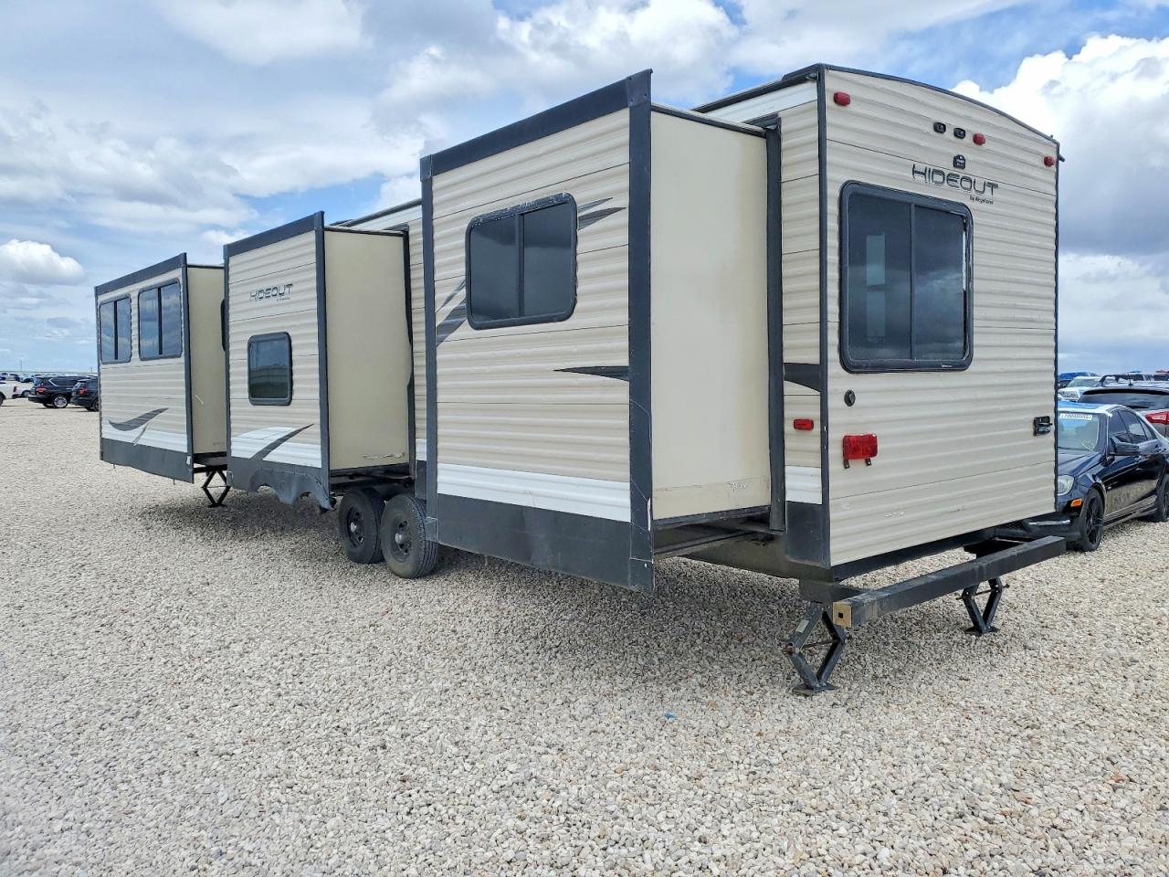 2019 KEYSTONE Hideout VIN 4YDT38F24K7241059 photo 3