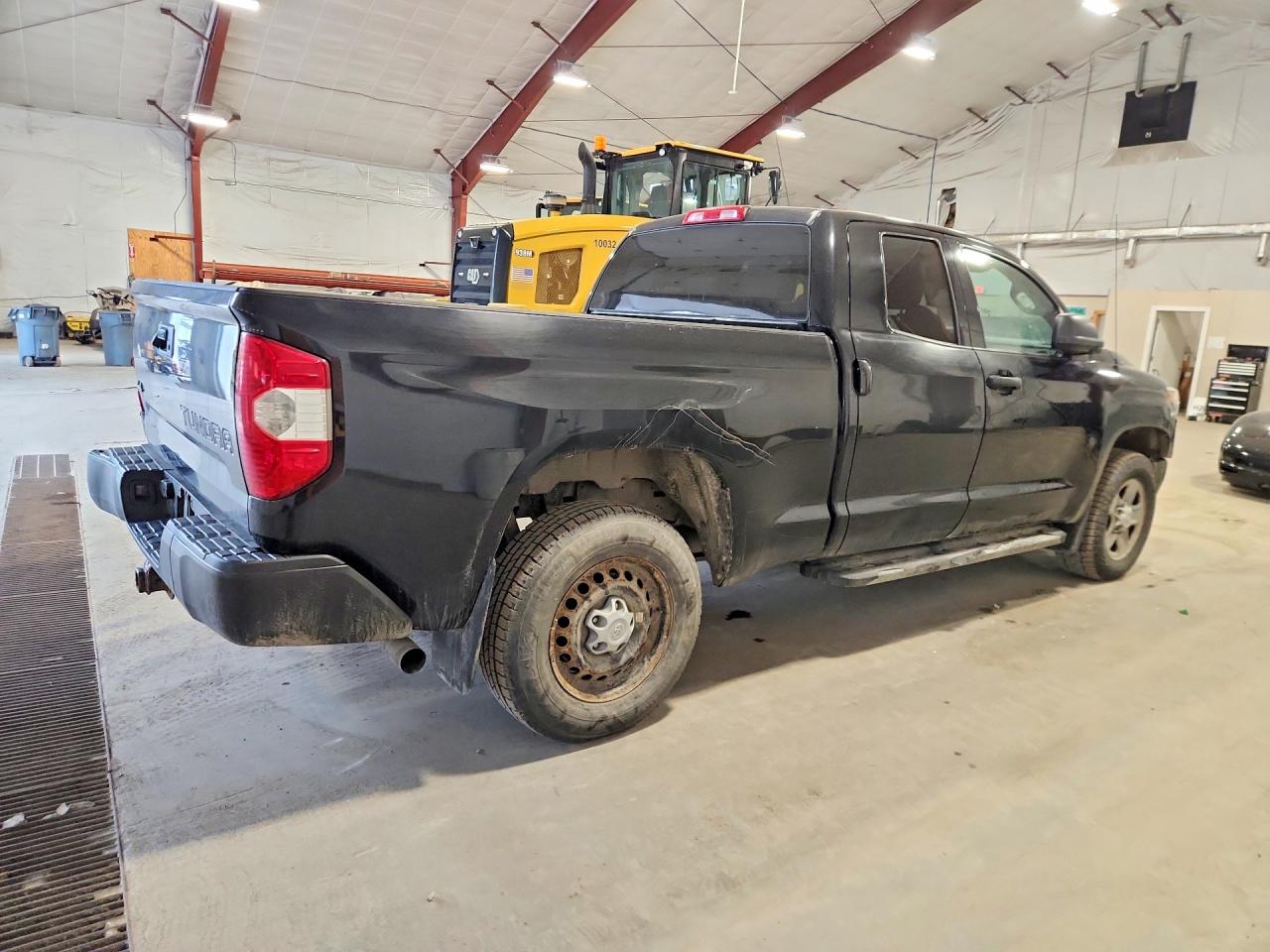 2019 Toyota Tundra VIN 5TFUM5F12KX083914 photo 3