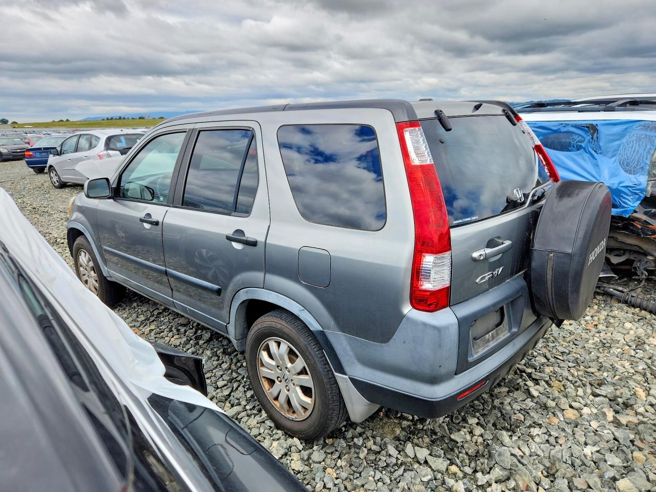 2006 Honda Crv VIN JHLRD78876C024076 photo 2