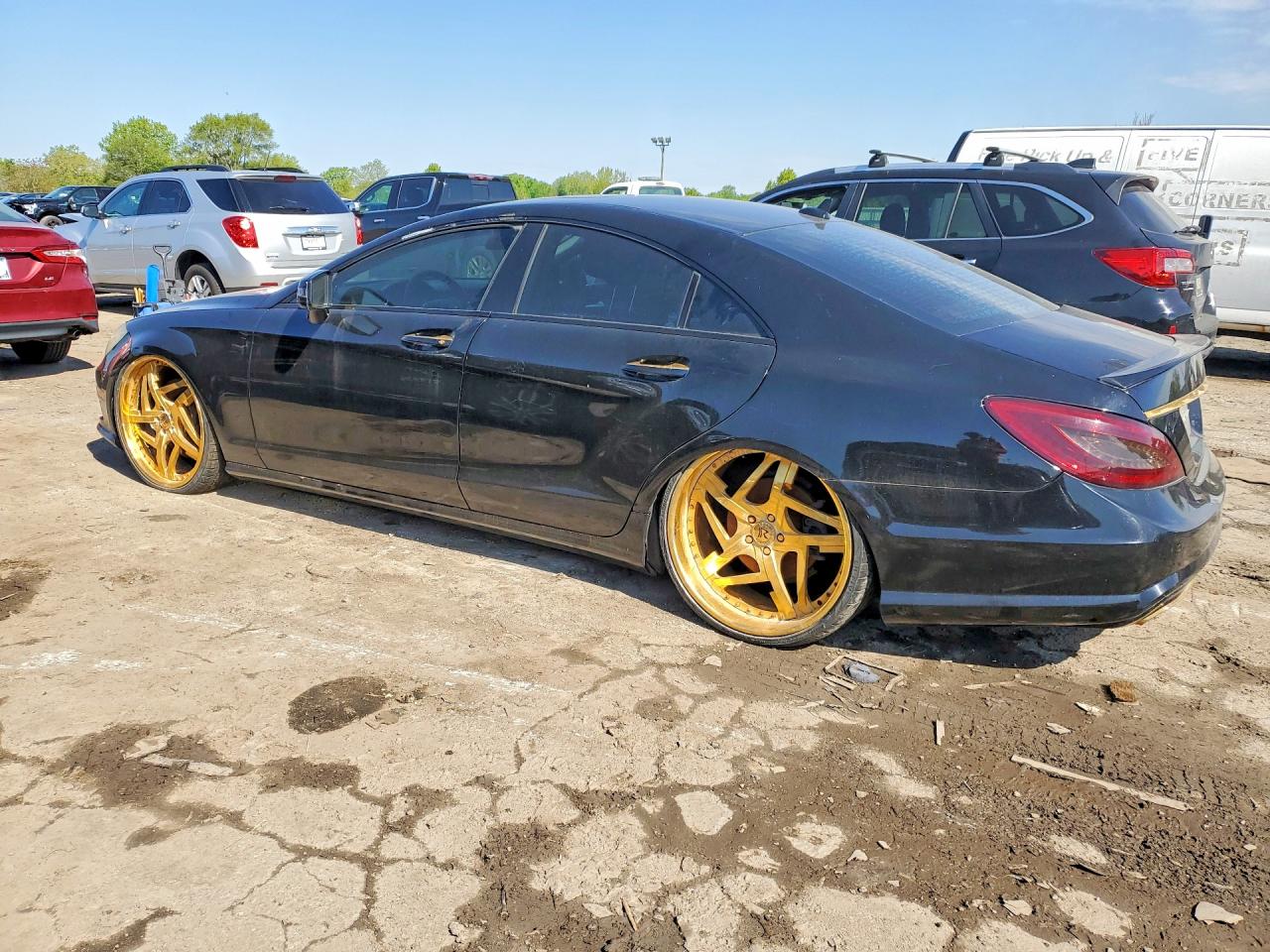 2012 Mercedes-Benz Cls-class VIN WDDLJ9BB1CA051055 photo 2