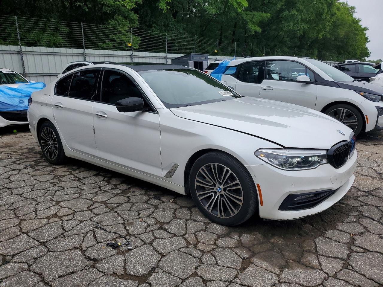 2017 BMW 5 series VIN WBAJE5C36HG915430 photo 4
