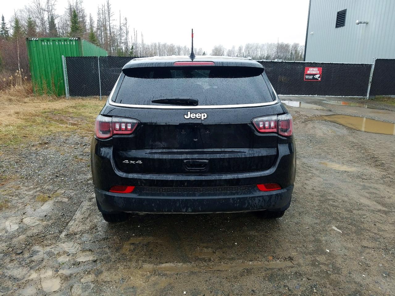 2025 Jeep Compass VIN 3C4NJDAN1ST520427 photo 6
