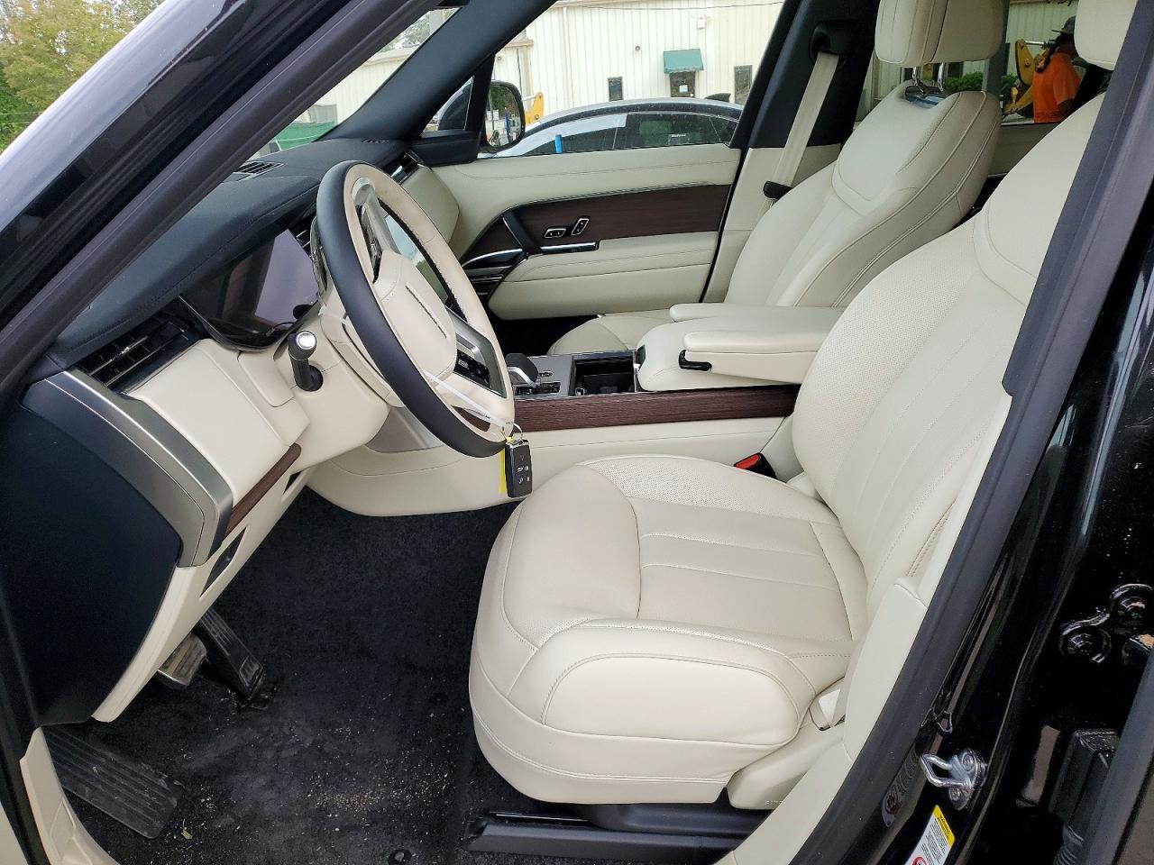 2026 LAND Rangerover VIN SALKP9E92TA363925 photo 7