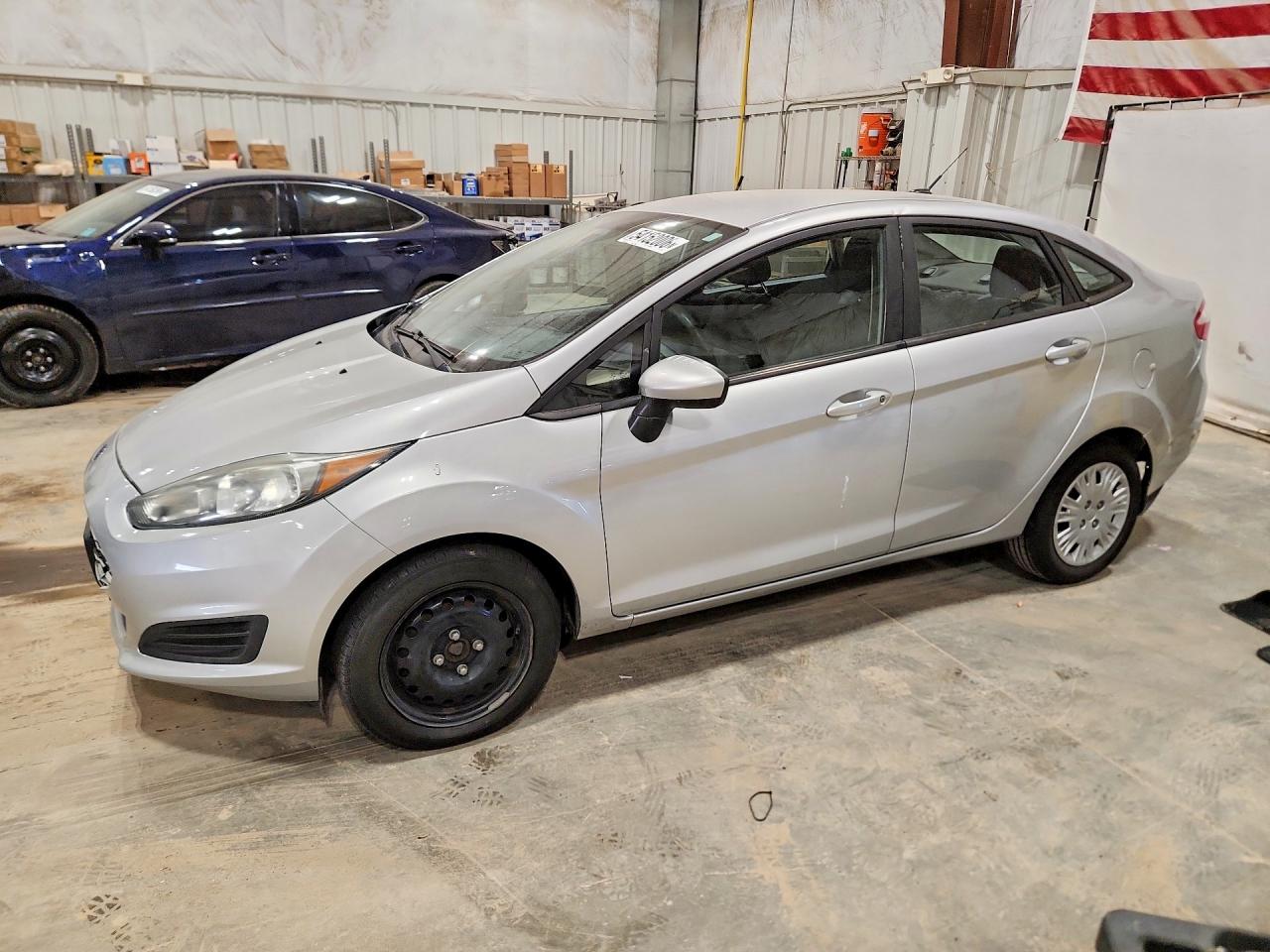2018 Ford Fiesta VIN 3FADP4AJ8JM134156 photo 1