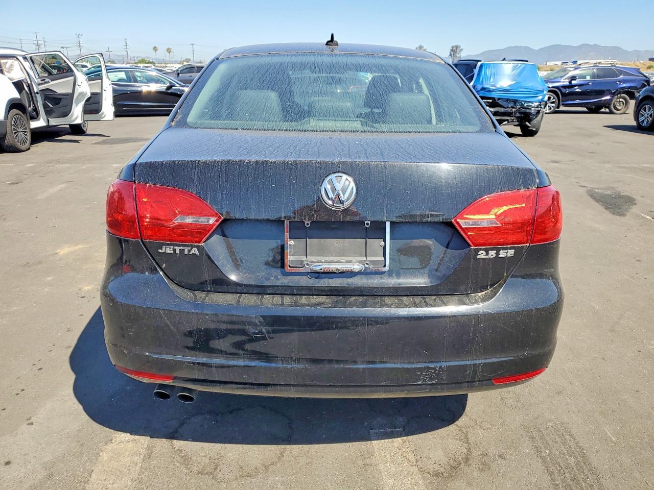 2011 VOLK Jetta VIN 3VWDZ7AJ1BM357952 photo 6