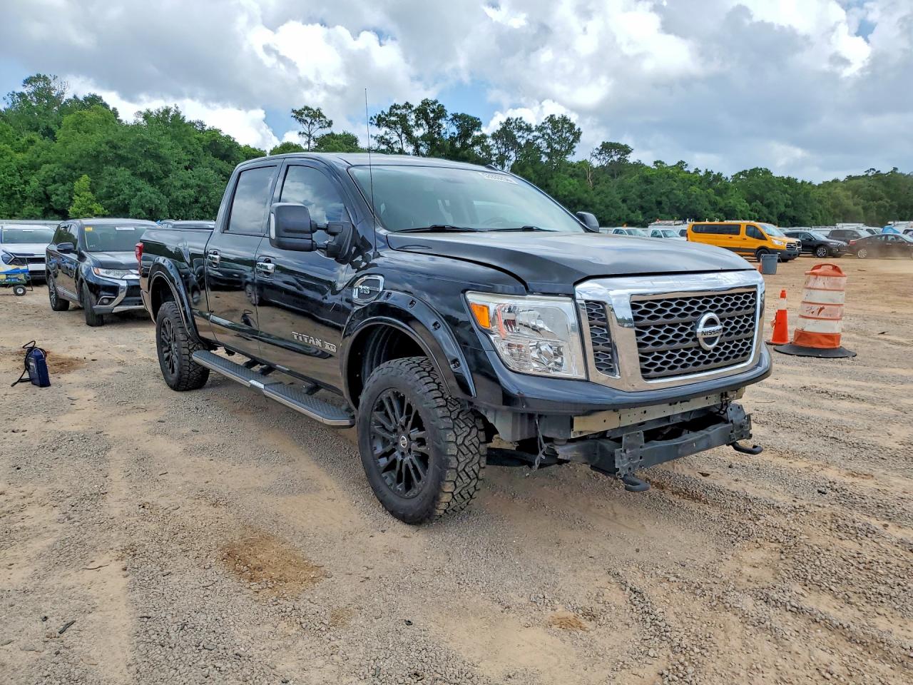2017 NISSAN TITAN VIN 1N6AA1F23HN549963 photo 4