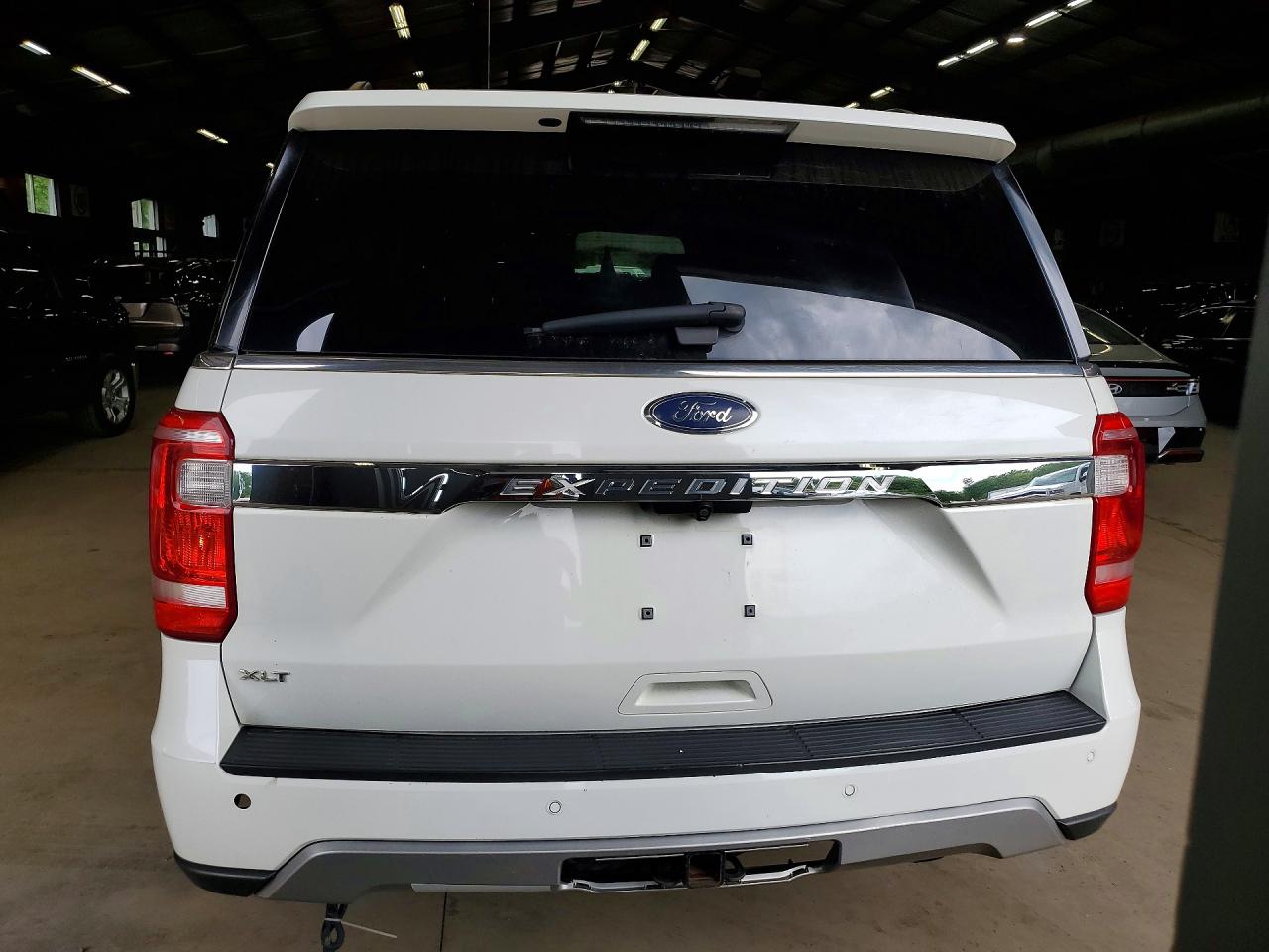 2021 Ford Expedition VIN 1FMJU1JT0MEA10409 photo 6