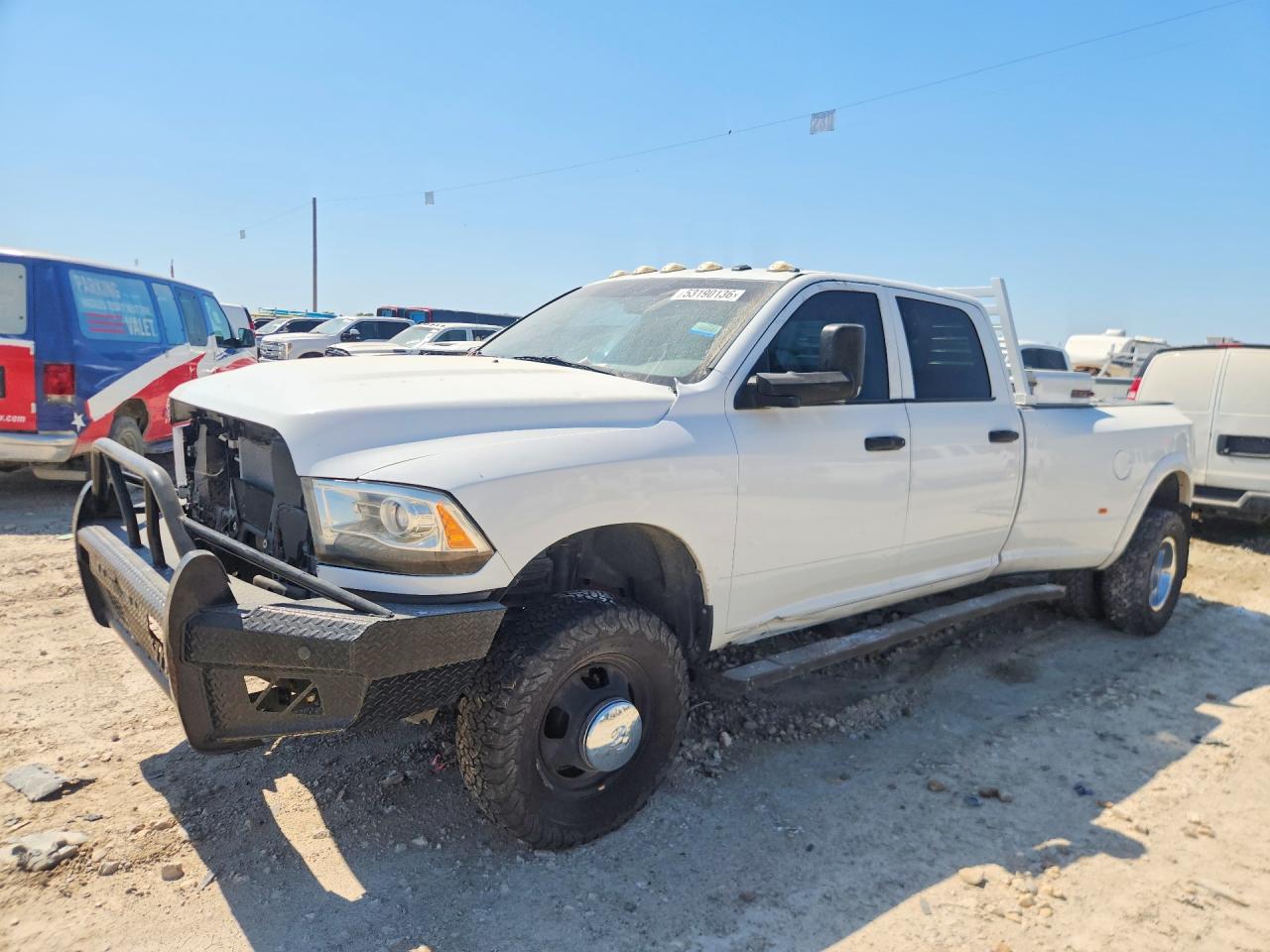 2014 Ram 3500 VIN 3C63RRGJ6EG255820 photo 1