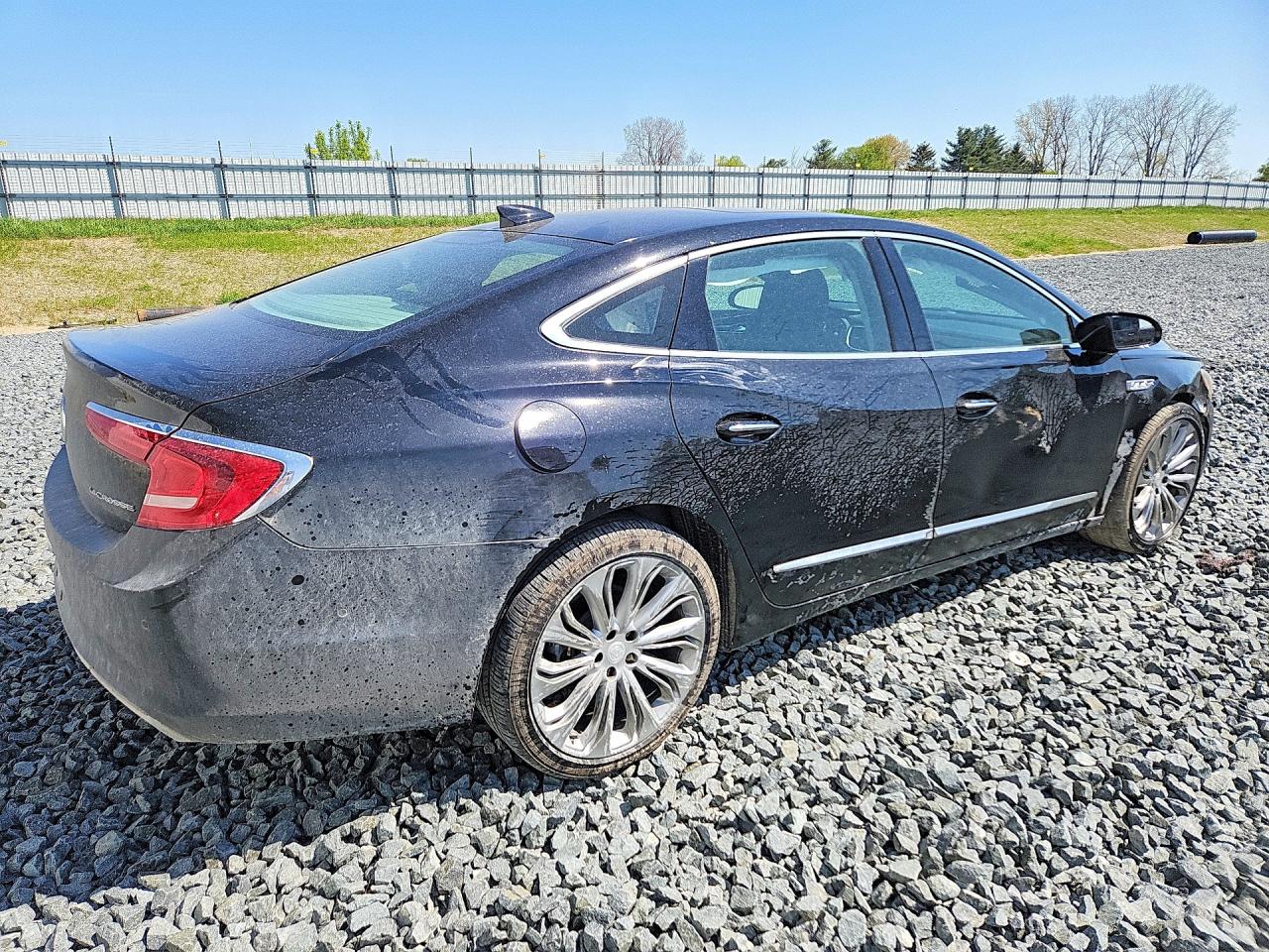 2017 Buick Lacrosse VIN 1G4ZR5SS4HU186263 photo 3