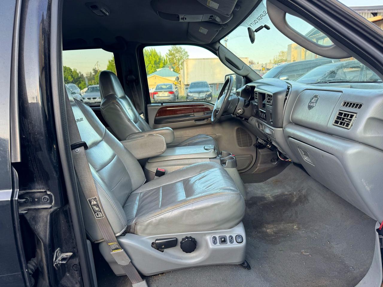2004 Ford F250 VIN 1FTNW21P34EA49116 photo 5