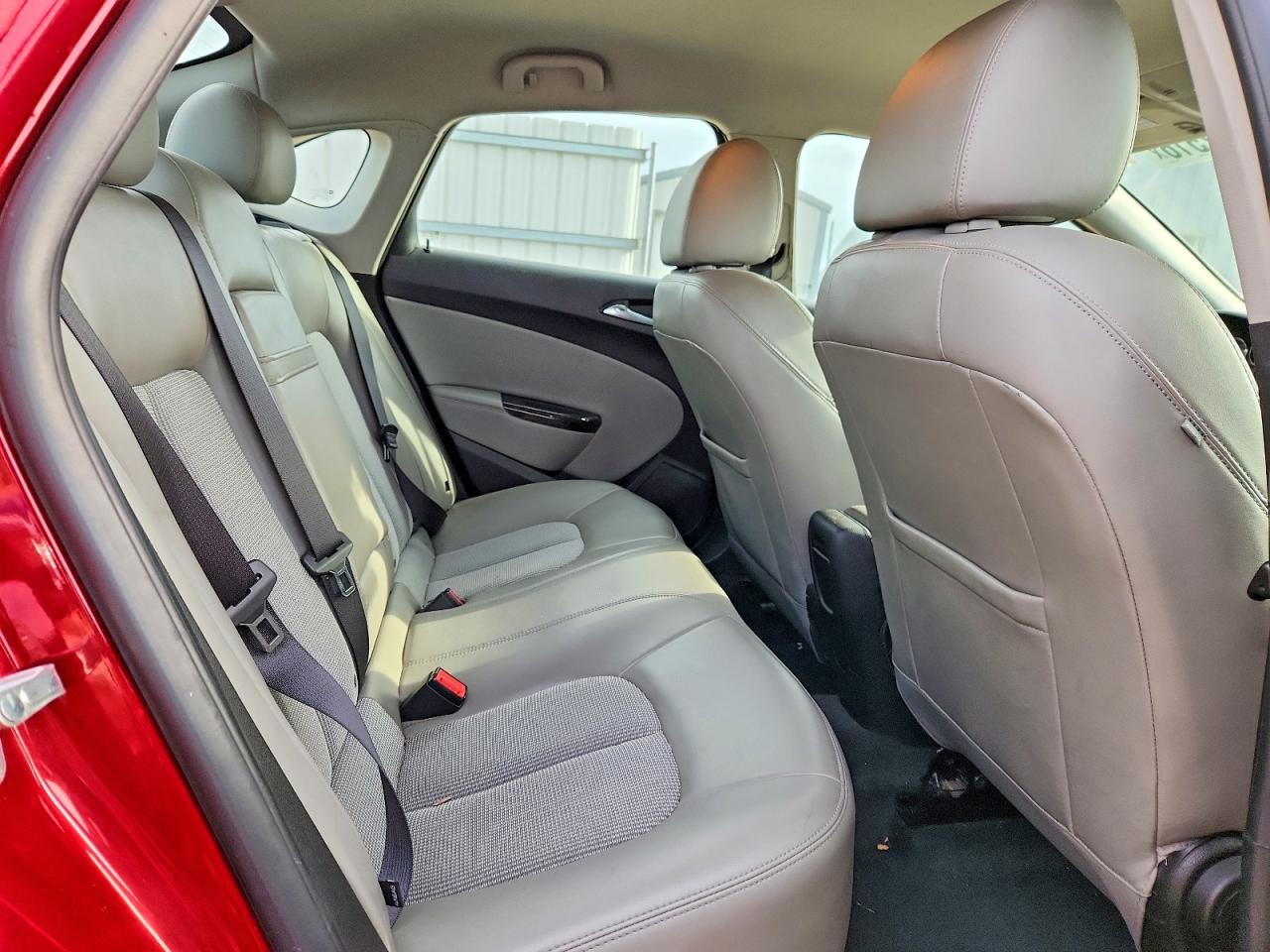 2017 Buick Verano VIN 1G4PR5SK3H4113070 photo 10
