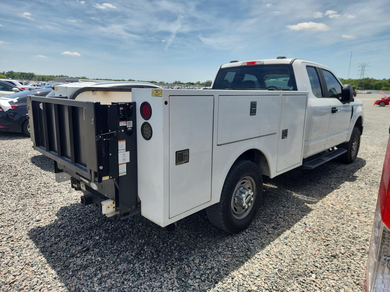 2021 Ford F350 VIN 1FT8X3BN5MEC87191 photo 3