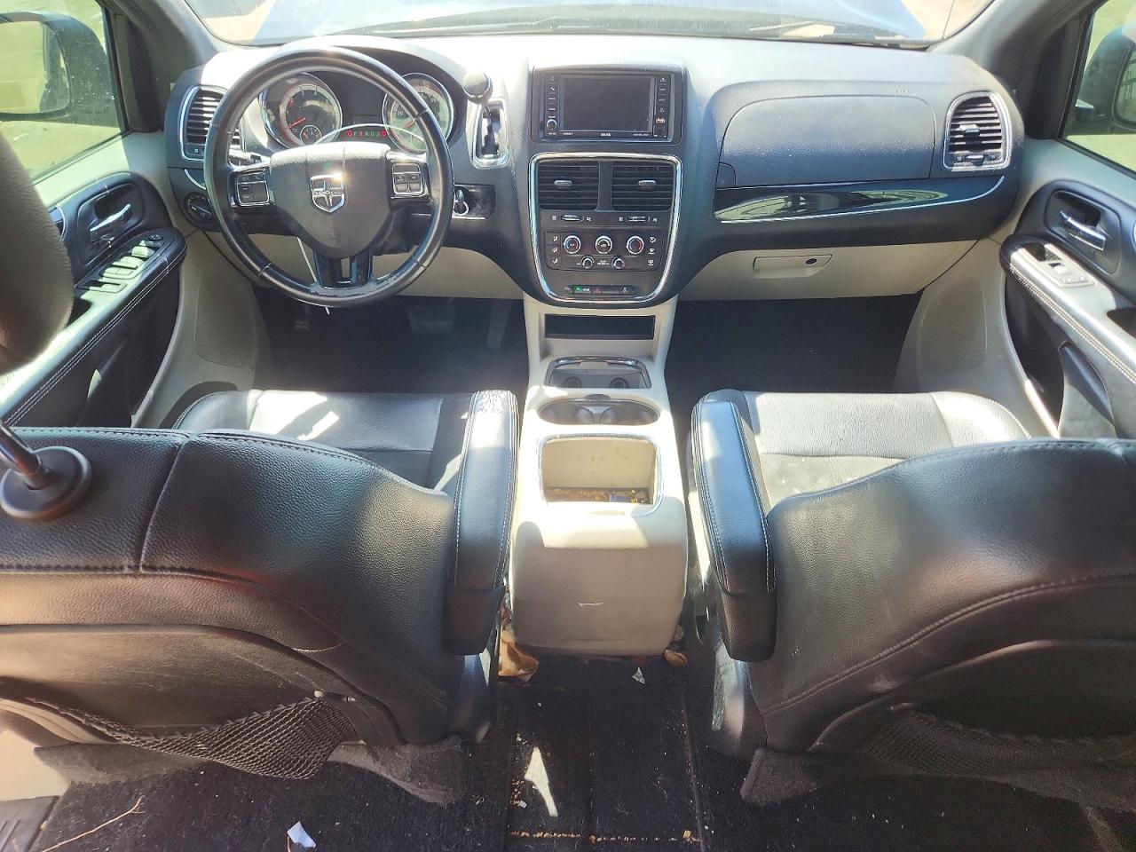 2019 Dodge Caravan VIN 2C4RDGCGXKR562882 photo 8
