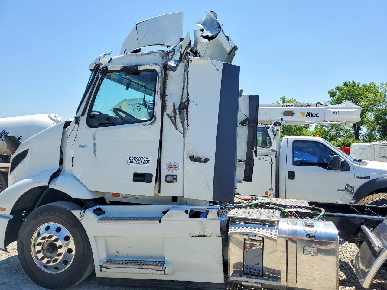 2026 Volvo All other VIN 4V4WC9DH8TN713536 photo 9