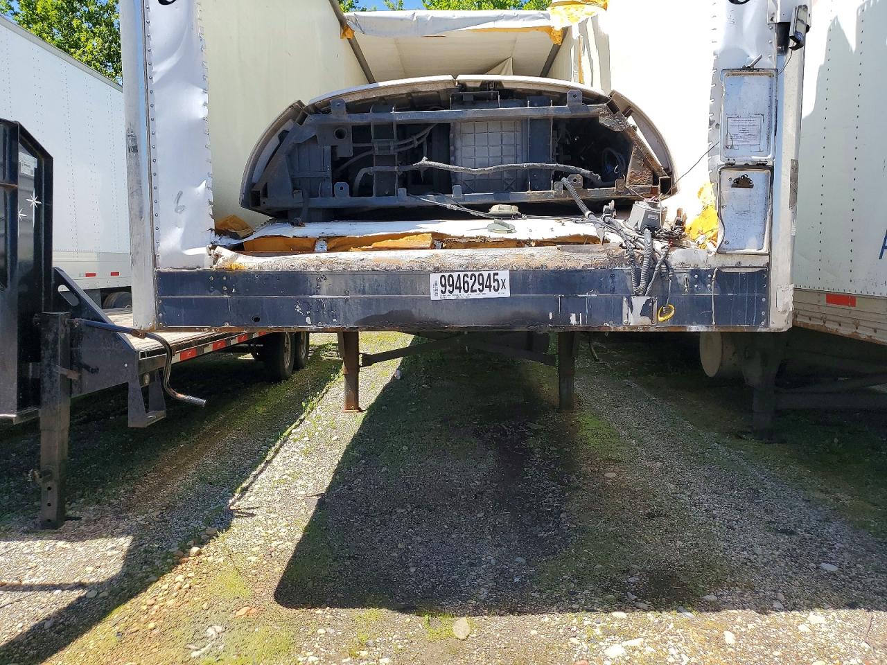 2008 UTILITY All models VIN 1UYVS25338U372002 photo 5