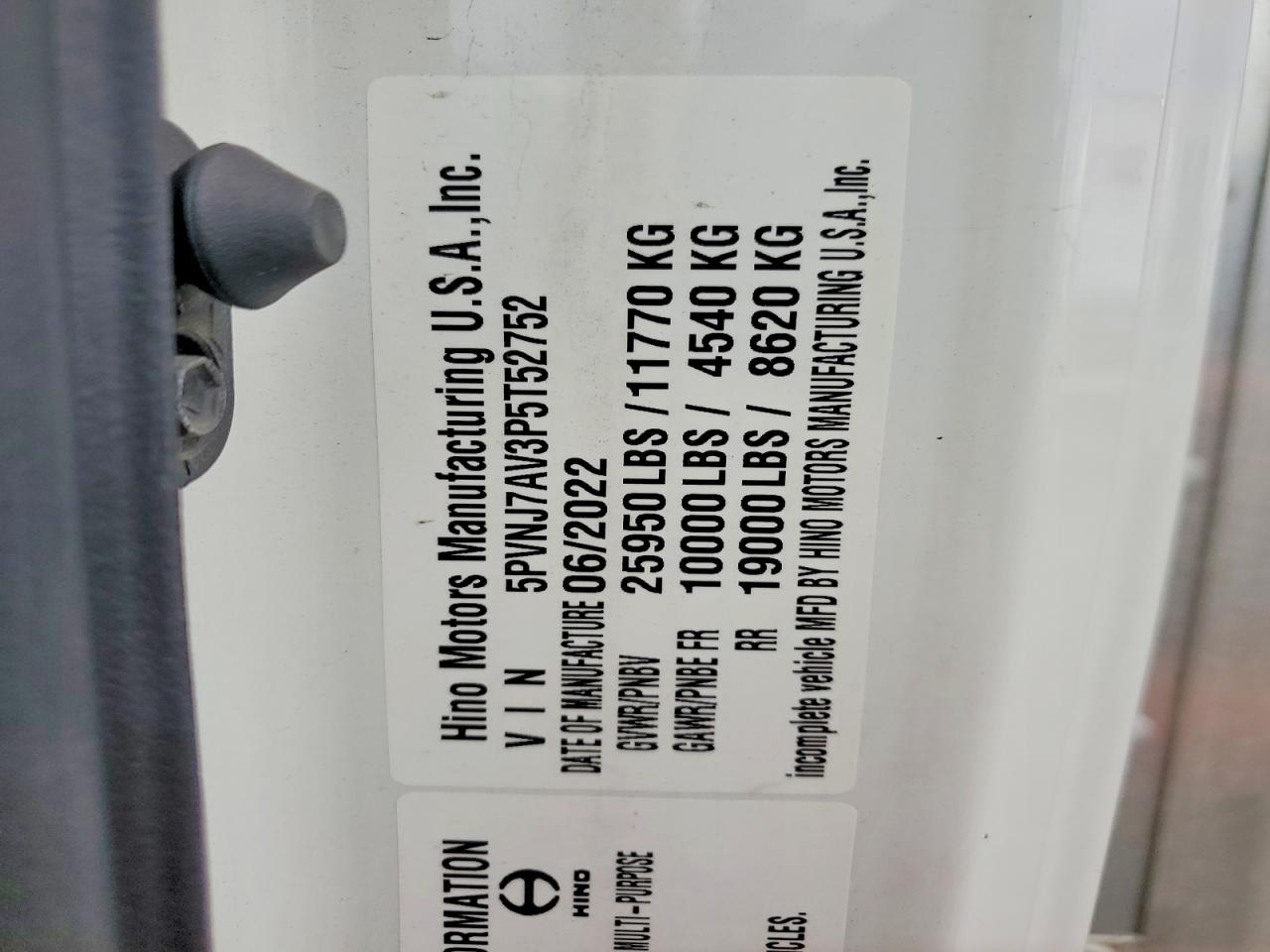 2023 HINO All other VIN 5PVNJ7AV3P5T52752 photo 10
