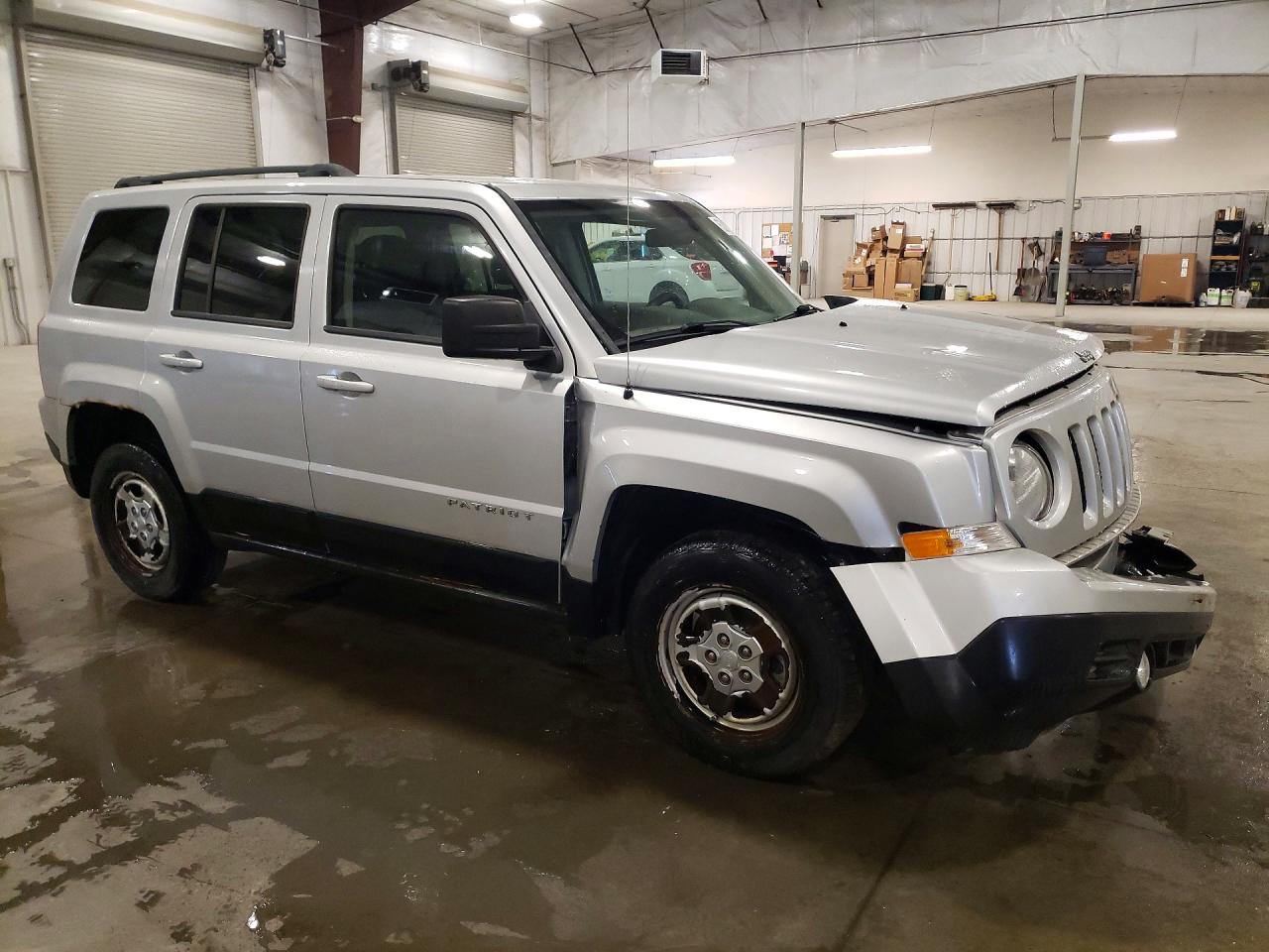 2012 Jeep Patriot VIN 1C4NJRBB6CD686922 photo 4