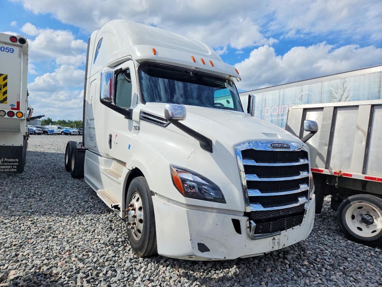 2019 FREIGHTLINER All other VIN 3AKJHHDV0KSKF7638 photo 1