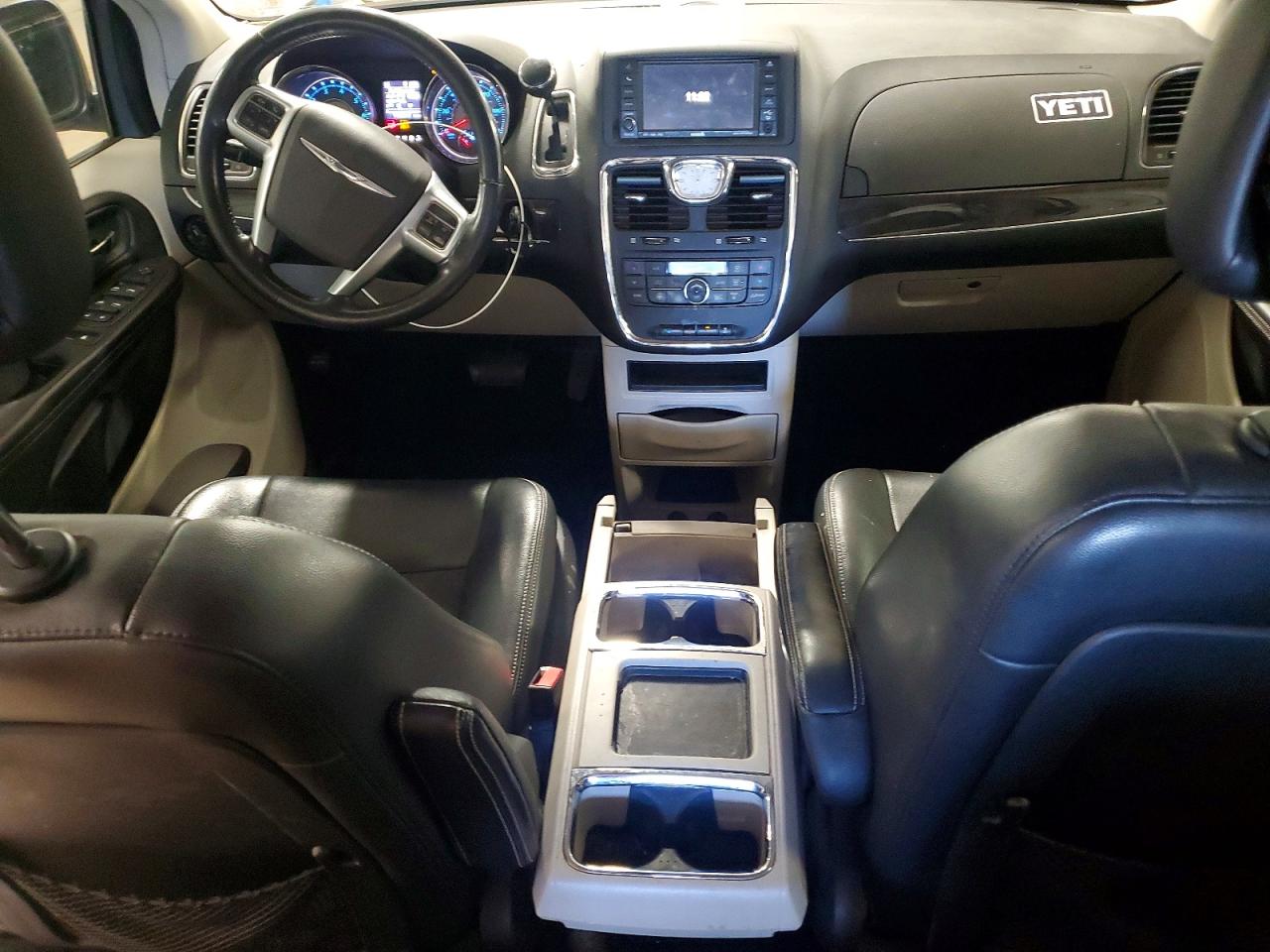 2011 Chrysler Minivan VIN 2A4RR8DG1BR614030 photo 8