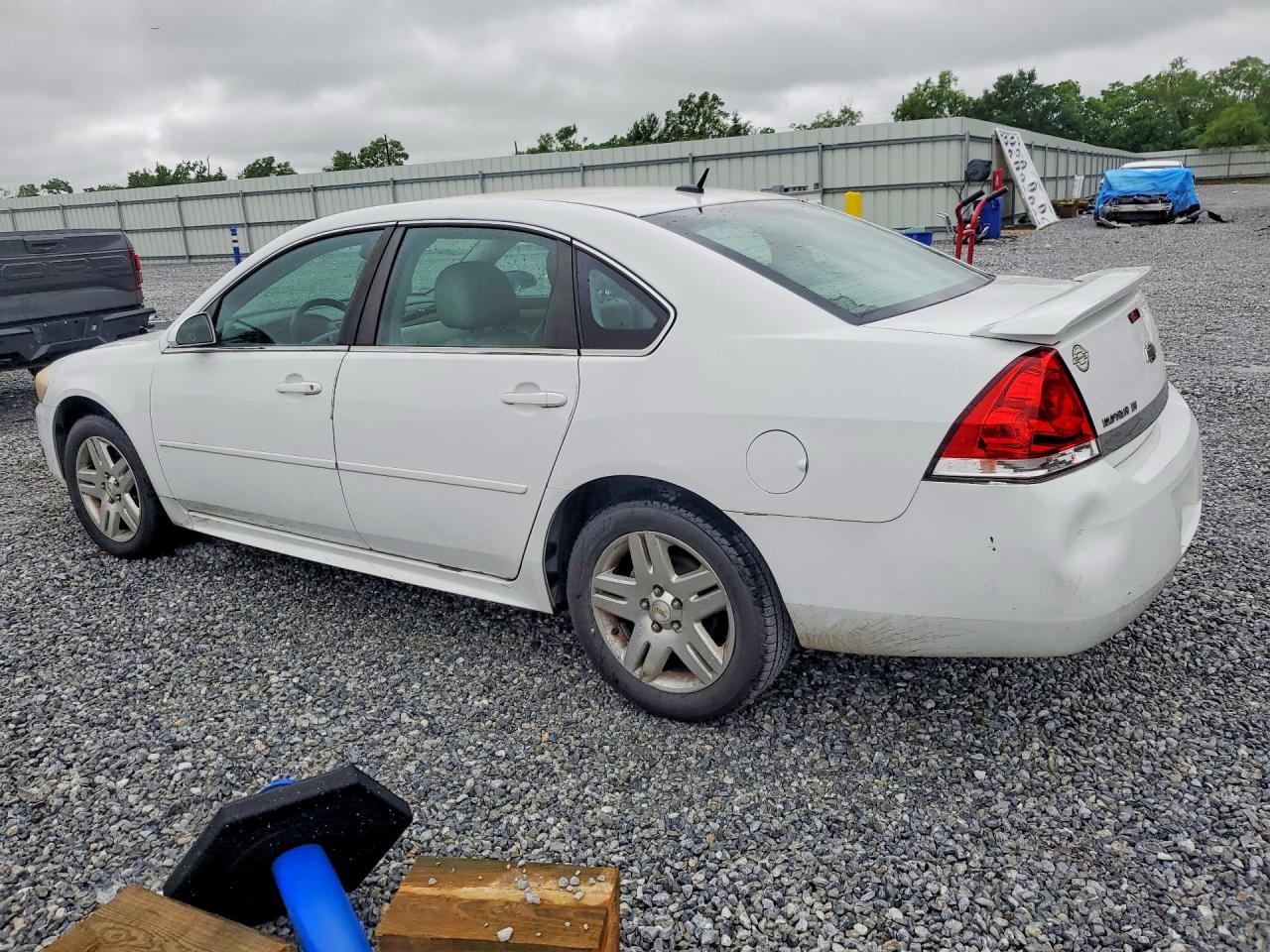 2010 CHEV Impala VIN 2G1WB5EN5A1256610 photo 2