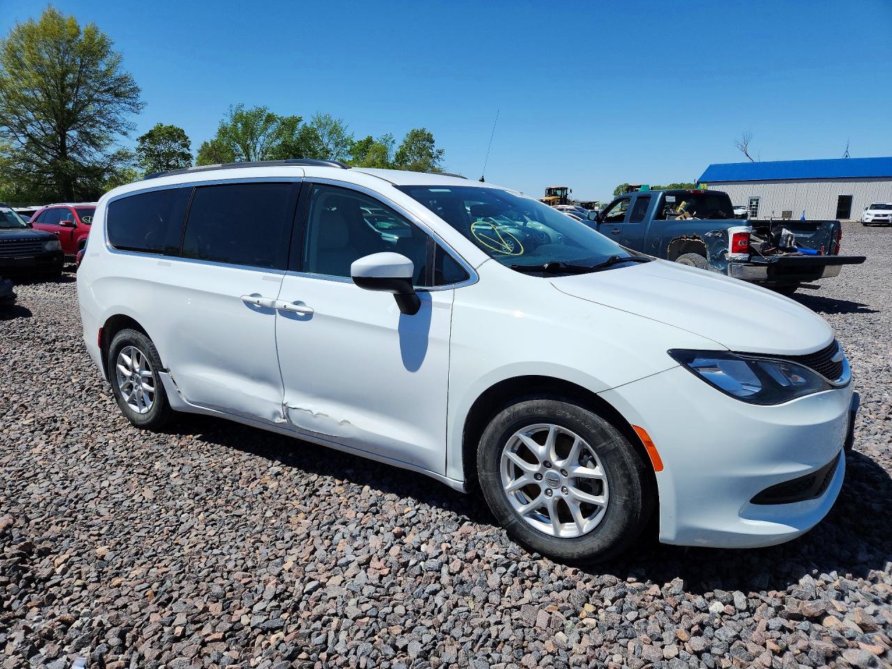 2021 Chrysler Minivan VIN 2C4RC1DG0MR551908 photo 4