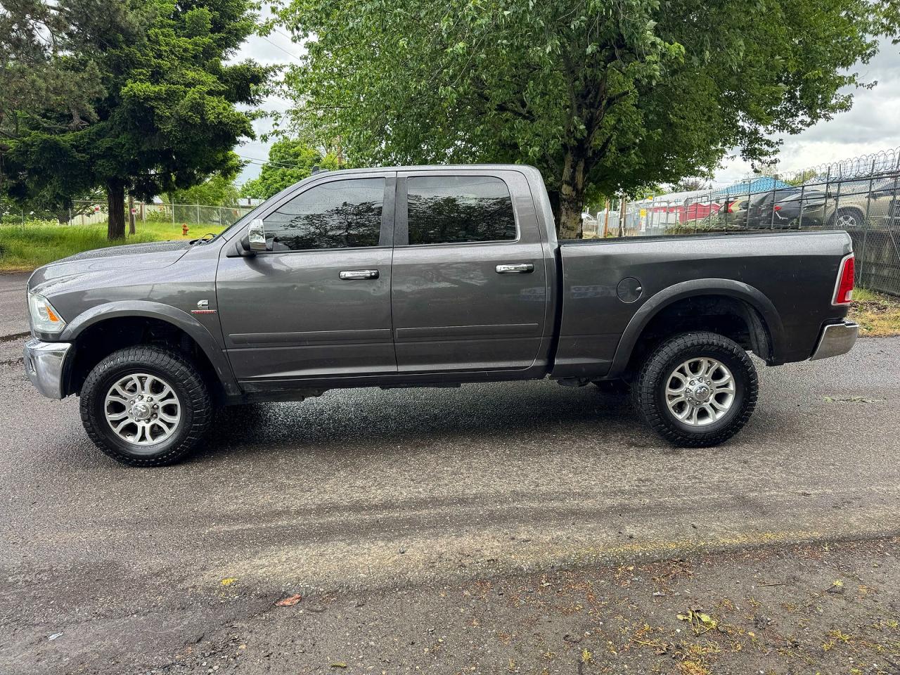2015 Ram 2500 VIN 3C6UR5FL7FG673076 photo 11