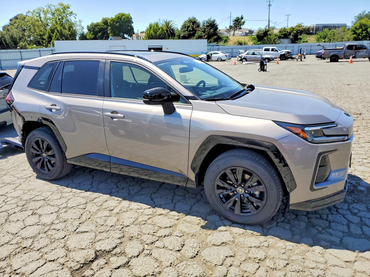 2026 Toyota Rav4 VIN JTM6CRAV4TJ004647 photo 4