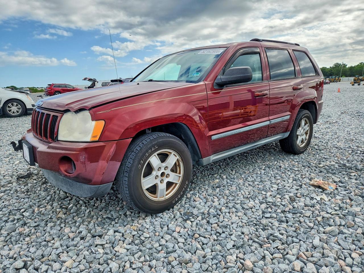 2007 Jeep Cherokee VIN 1J8GS48K37C504758 photo 1