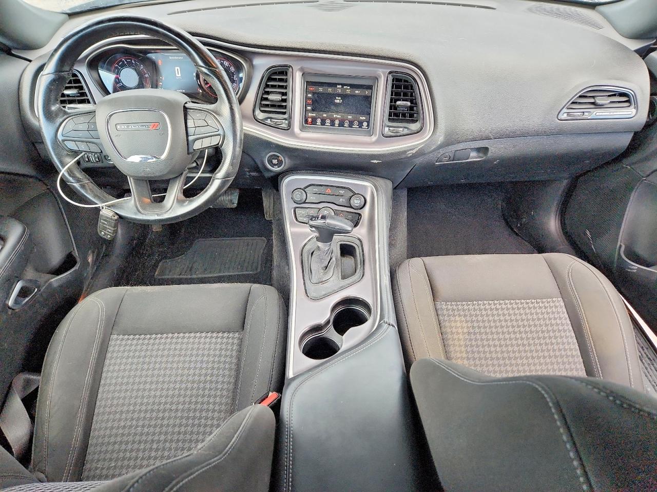2019 Dodge Challenger VIN 2C3CDZAG9KH736391 photo 8