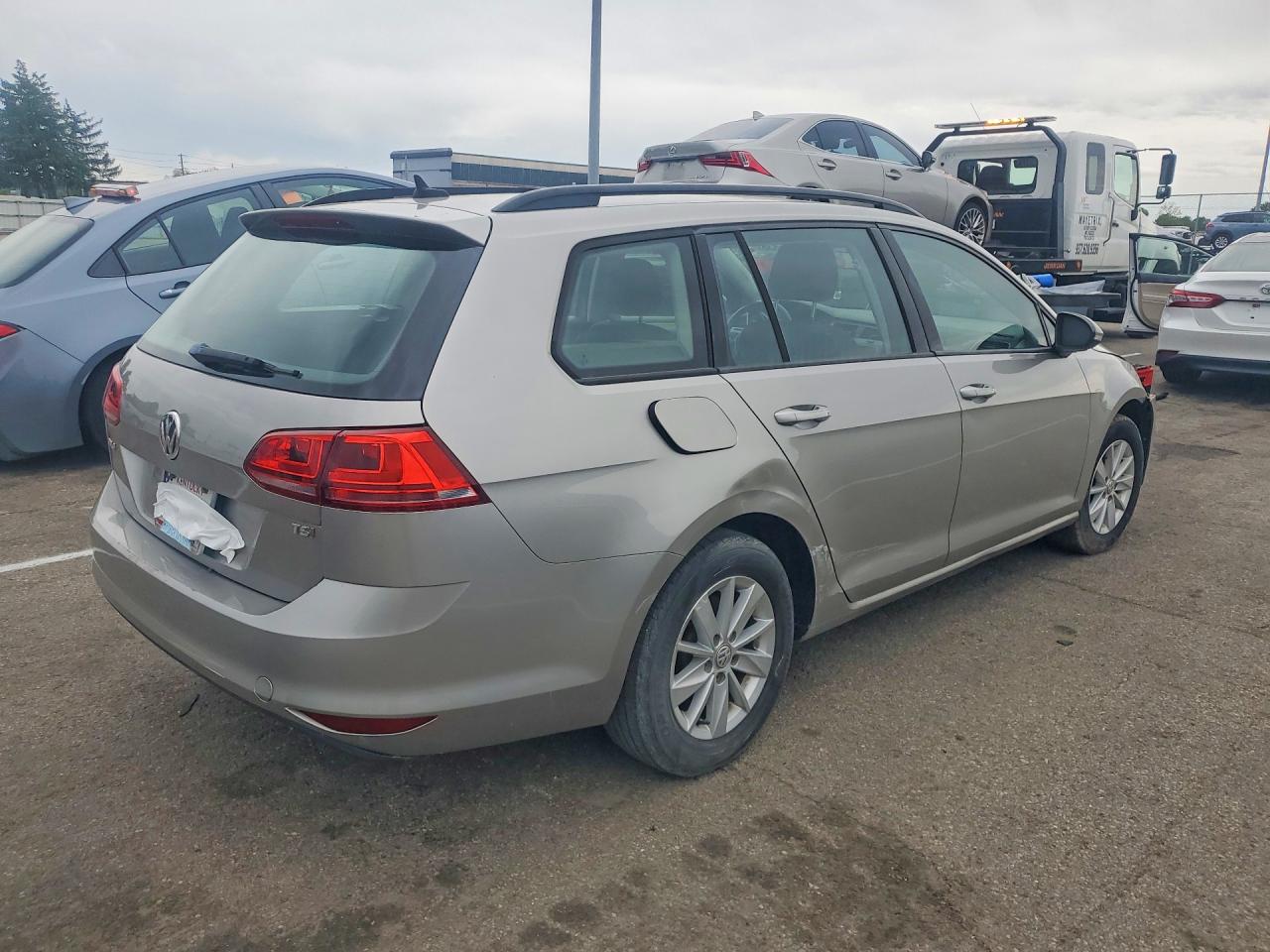 2016 VOLKSWAGEN Golf VIN 3VWC17AU9GM513921 photo 3