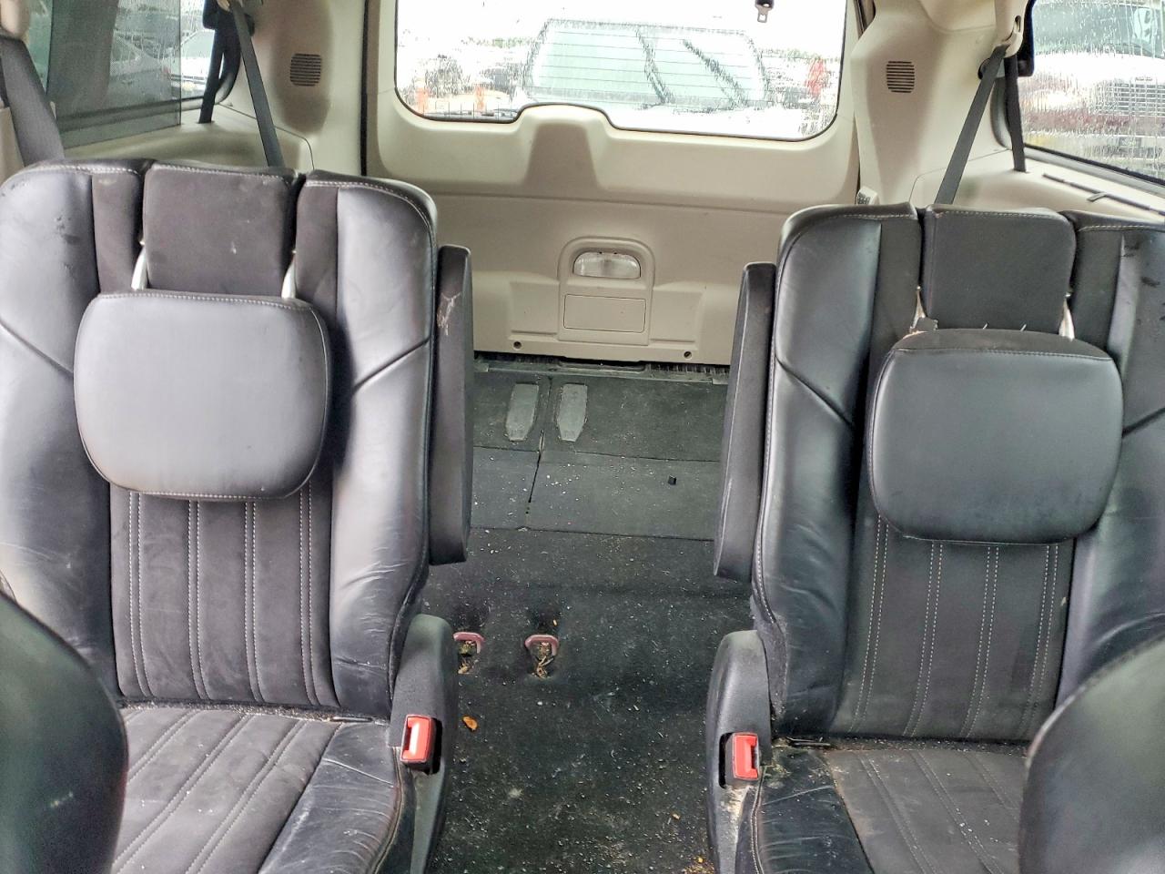 2014 Chrysler Minivan VIN 2C4RC1CG7ER364927 photo 10