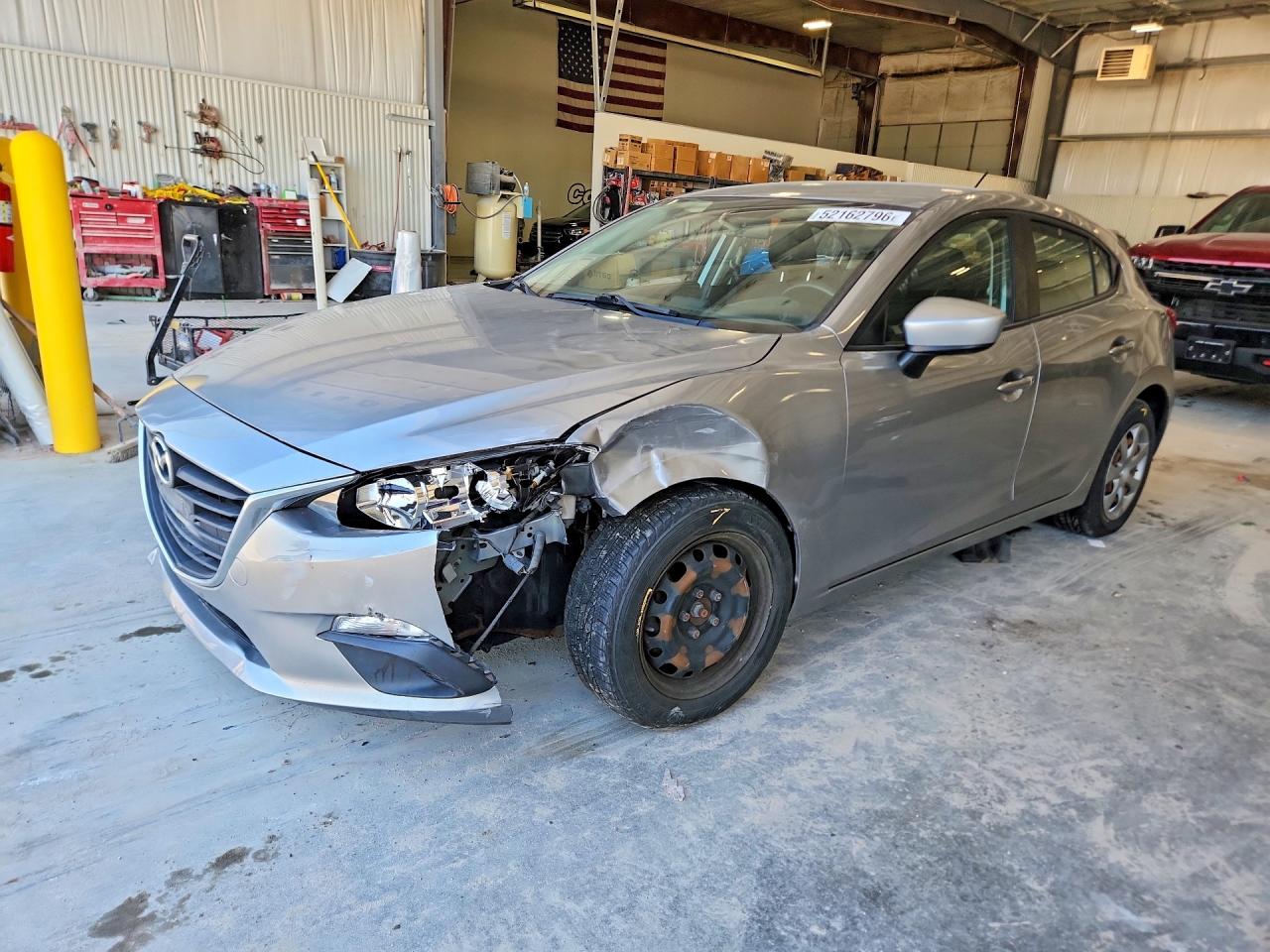 2014 Mazda 3 VIN JM1BM1K79E1204570 photo 1