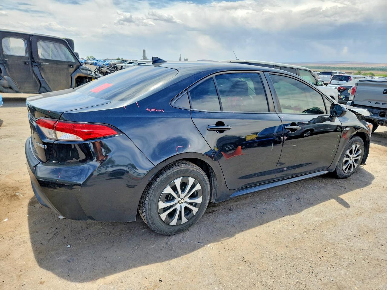 2020 Toyota Corolla VIN JTDEBRBEXLJ002401 photo 3