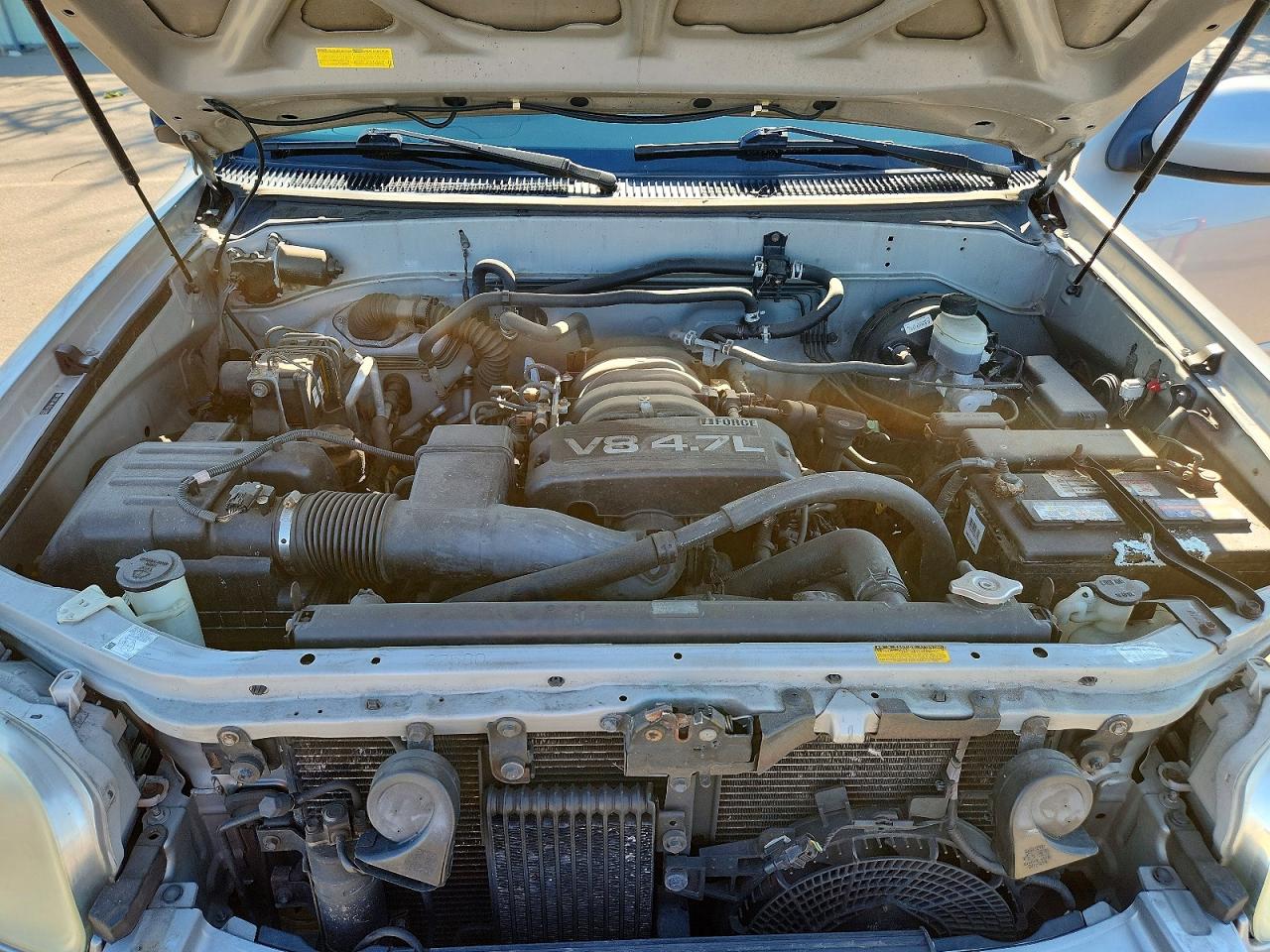 2005 TOYOTA Sequoia VIN 5TDBT44A15S241905 photo 12