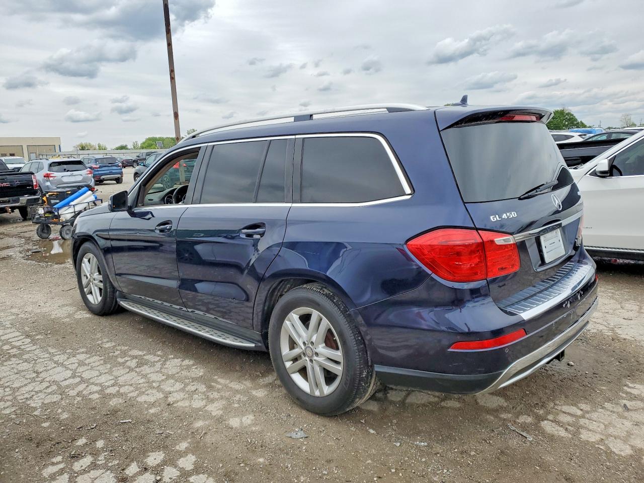 2014 Mercedes-Benz Gl-class VIN 4JGDF7CE1EA410335 photo 2
