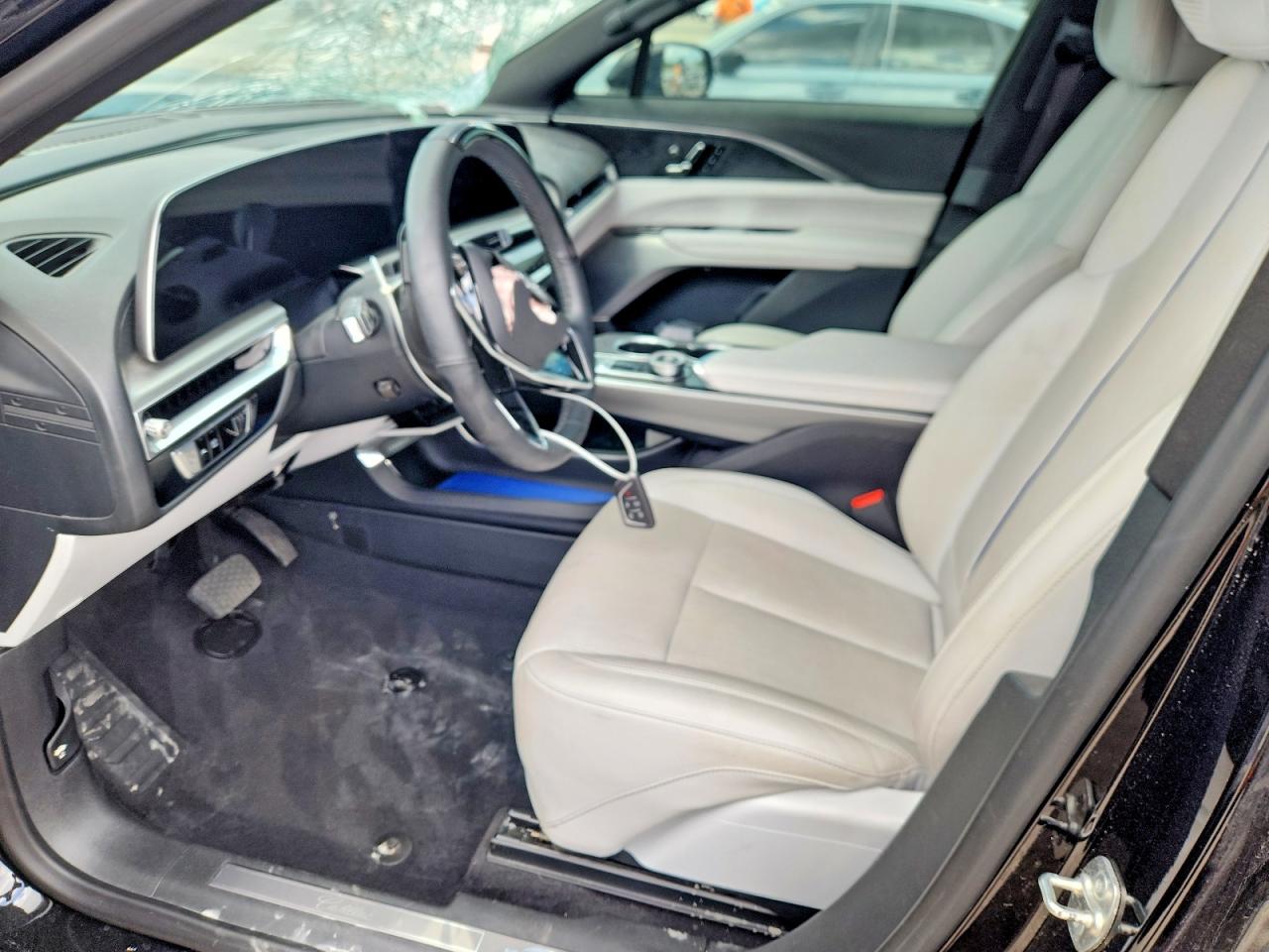 2024 Cadillac All other VIN 1GYKPWRK6RZ117404 photo 7