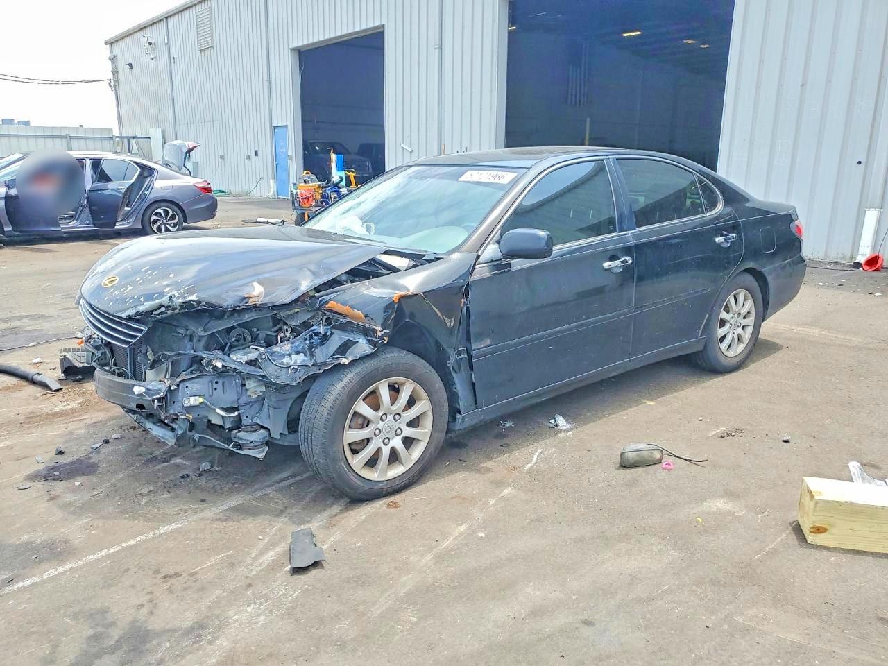 2003 LEXUS Es300 VIN JTHBF30G436002128 photo 1