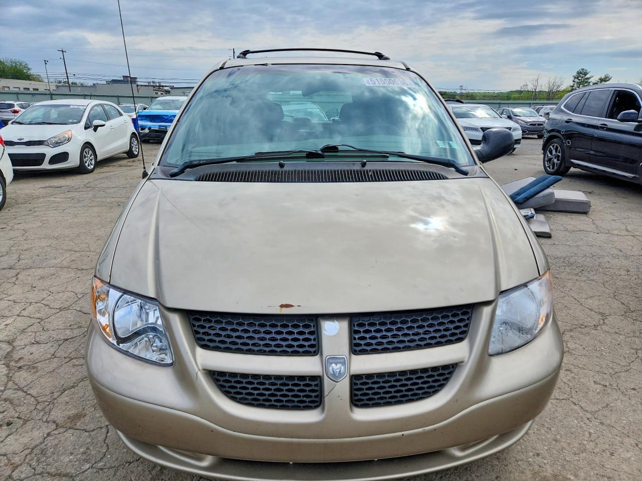 2002 Dodge Caravan VIN 1B8GP34372B583718 photo 5